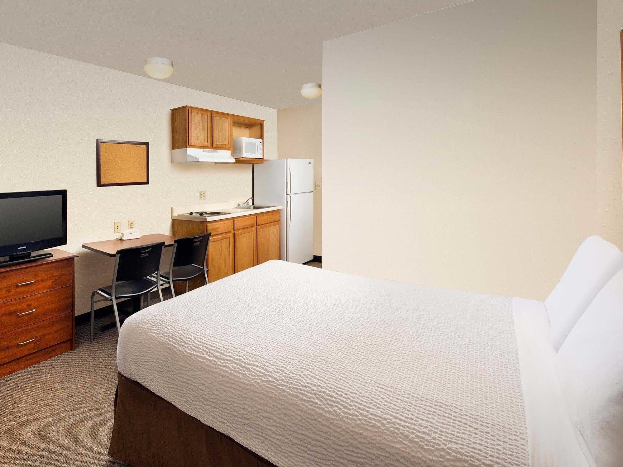 Extended Stay America Select Suites - Fort Myers Exteriör bild
